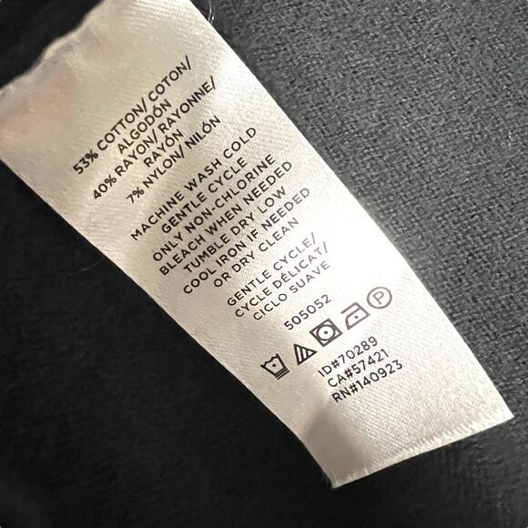 LOFT Outlet Sweater Solid Black Long Sleeve‎ V-Neck Pullover Women's Casual - Picture 8 of 10